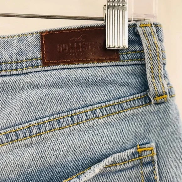 Hollister Mom Short 3" Denim Distressed Size 27 - Picture 4 of 5